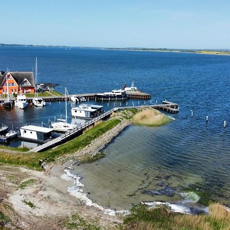 Hausboote Und Fewo Vieregge Esterno foto