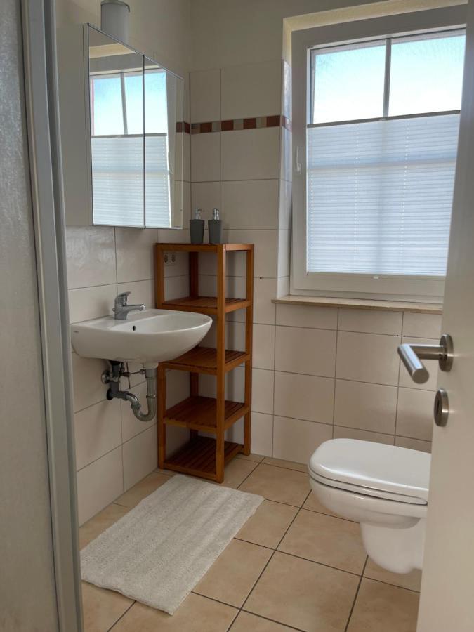 Hausboote Und Fewo Vieregge Esterno foto
