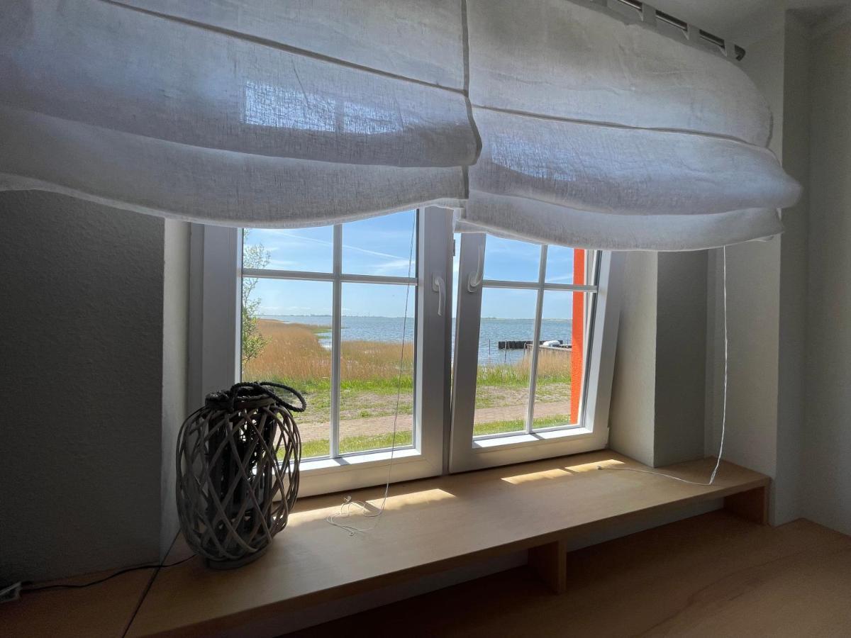 Hausboote Und Fewo Vieregge Esterno foto